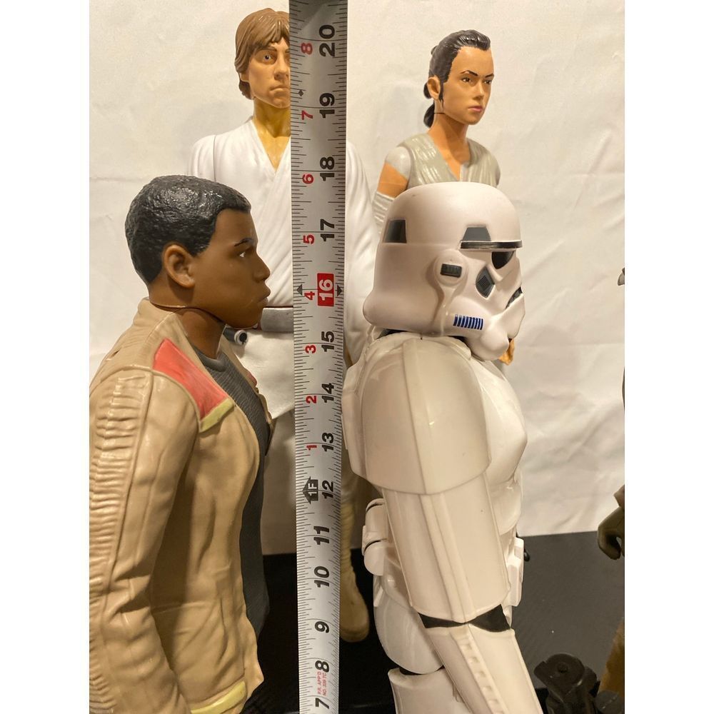 Star Wars Action Collection - Stormtrooper, Luke, Finn, Rey,‎ Tusken Raider Set - Picture 12 of 12